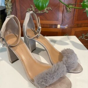 Banana Republic Faux Fur Block Heel Ankle Strap Sandals – Taupe Gray, Size 9